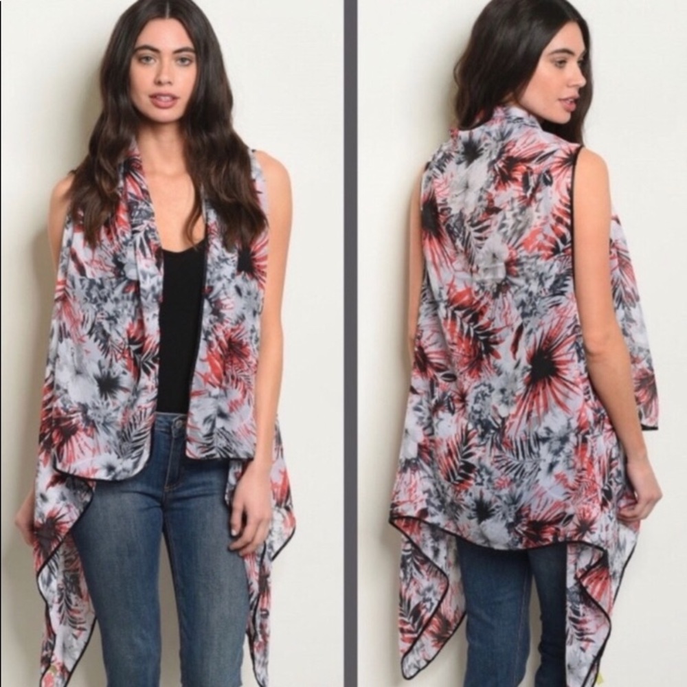 🌷Stylish & Playful Kimono
